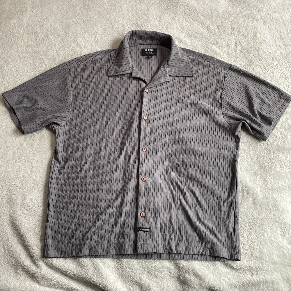 BC Ethic Club Shirt Men's M Gray Holes Geometric Clubbing Party Short Sleeve